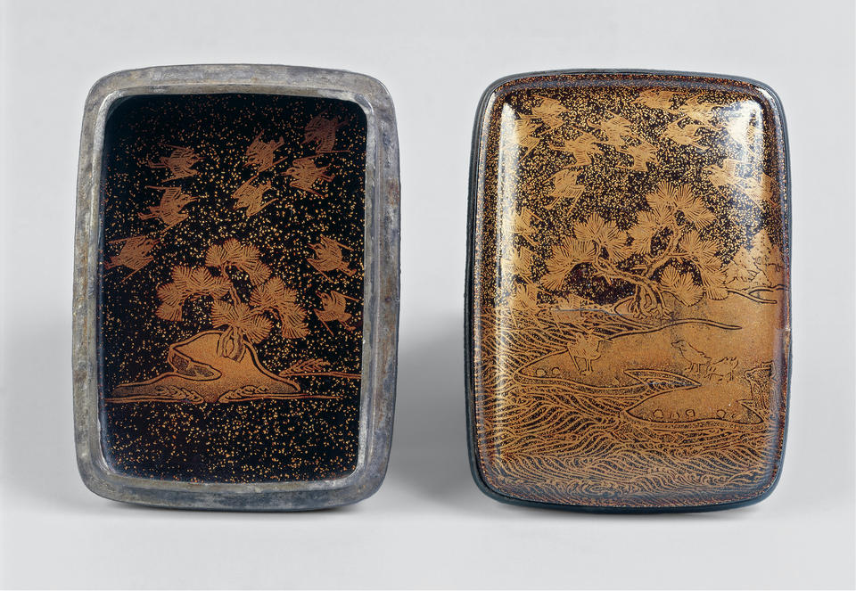 Incense box (kōgō, 香合) with pines and plovers