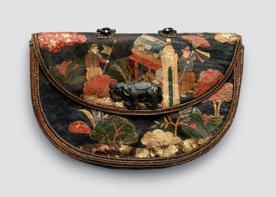 Gilded leather (Kinkarakawa, 金唐革) tobacco pouch with Nanban (南蛮) figures