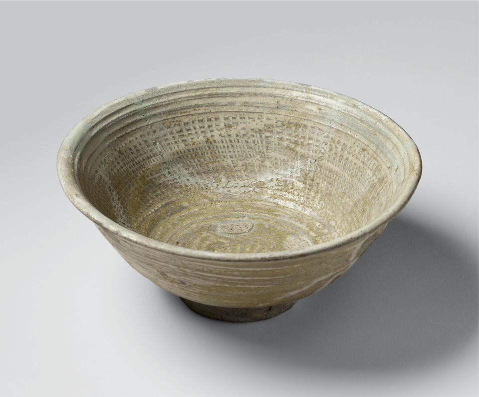Bowl with rows of square dots and chrysanthemums