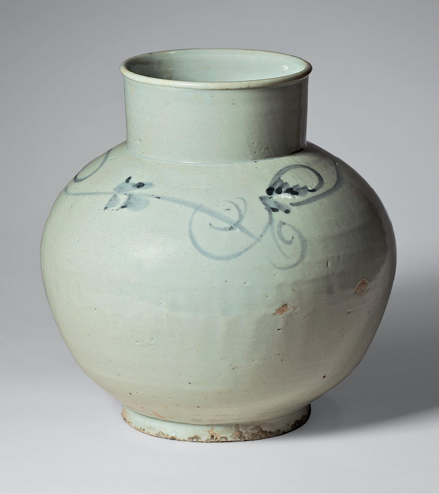 Long-necked jar with scrolling plant